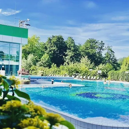 Dom wakacyjny With 1 Bedroom *